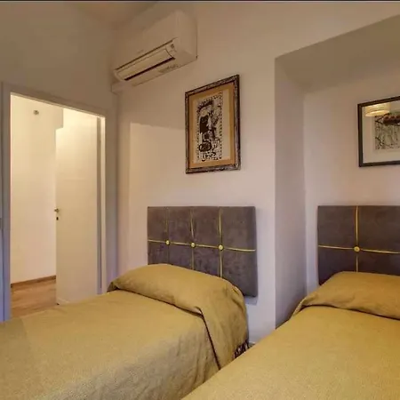 Malenchini Ii Apartment